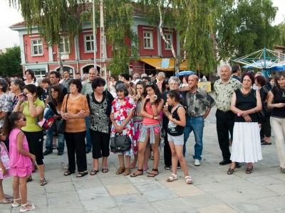Брезник