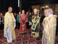Офикия в храм 